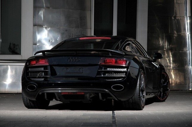 обзор автомобилей Audi R8